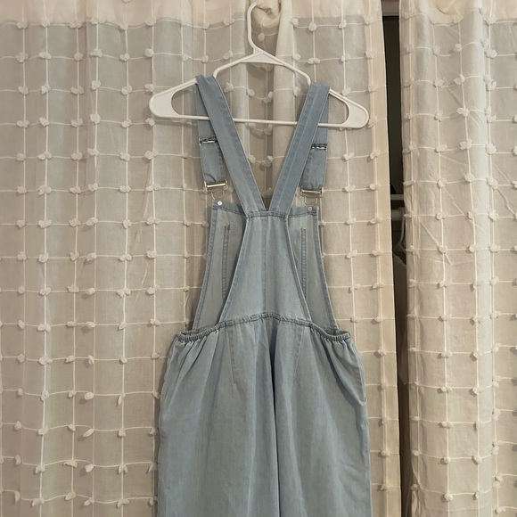 Overalls - Picture 3 of 5